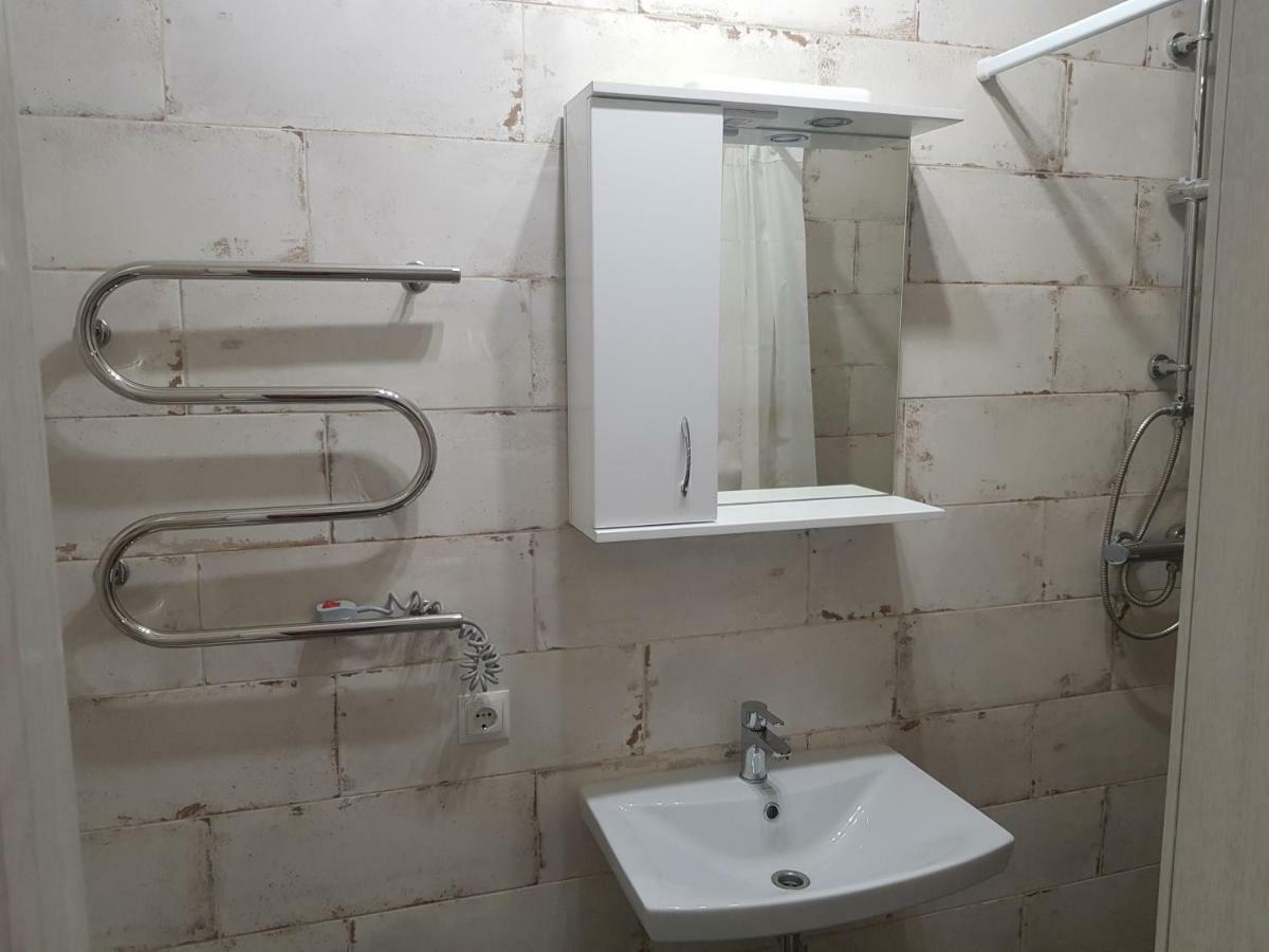 Silver Star Apartment 40M Oujhorod Extérieur photo