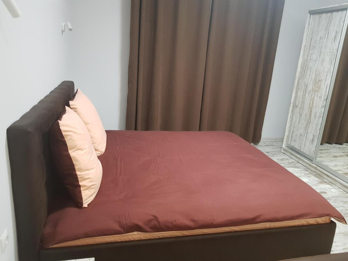 Silver Star Apartment 40M Oujhorod Extérieur photo